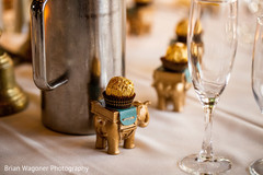 Amazing favors for the Indian wedding guests Amazing favors for the Indian wedding guests