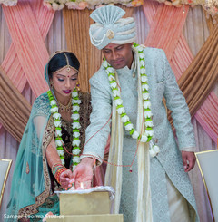 Take a look at this traditional Indian wedding ceremony. Take a look at this traditional Indian wedding ceremony.