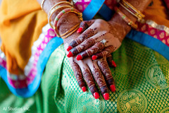 Incredible Indian bridal henna art capture. Incredible Indian bridal henna art capture.