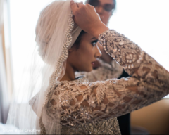 Incredible Indian bridal wedding dress. Incredible Indian bridal wedding dress.