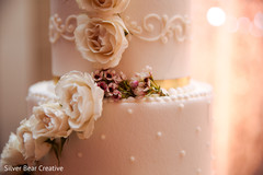 Marvelous Indian wedding cake flowers decoration. Marvelous Indian wedding cake flowers decoration.