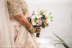 Astonishing Indian bridal bouquet. Astonishing Indian bridal bouquet.