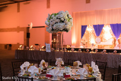 Floral arrangement details of the reception Floral arrangement details of the reception