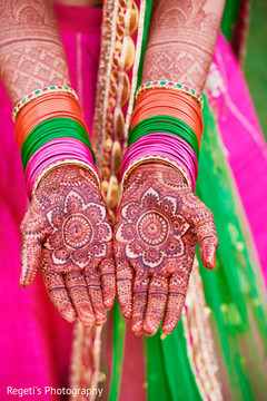 Details of Maharani's mehndi design Details of Maharani's mehndi design