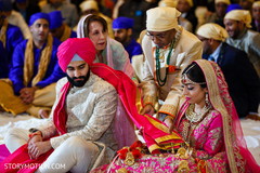 Maharani holding the Rajah's sari ritual. Maharani holding the Rajah's sari ritual.
