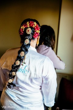 Incredible Maharani's ceremony hairstyle. Incredible Maharani's ceremony hairstyle.