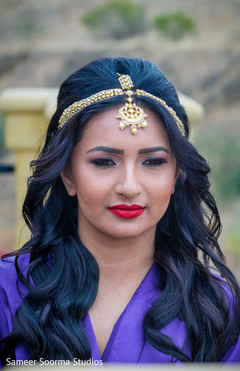 Indian bride posing for the camera Indian bride posing for the camera
