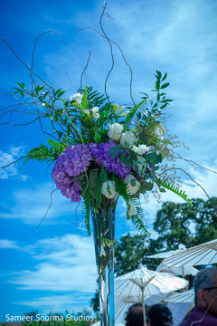 Lovely indian wedding floral arrangements Lovely indian wedding floral arrangements