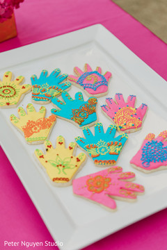 Lovely mehndi cookies for the guests Lovely mehndi cookies for the guests
