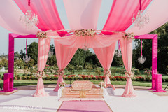 Details of the Indian wedding colorful decor Details of the Indian wedding colorful decor