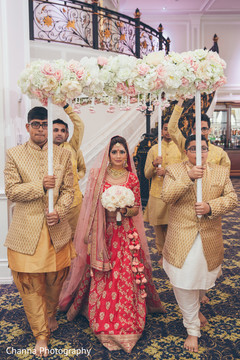 Maharani making his way to the aisle Maharani making his way to the aisle