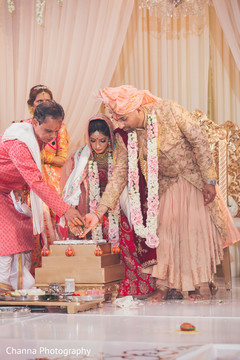 Moments of the Indian wedding ceremony Moments of the Indian wedding ceremony