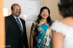 Marvelous capture of Indian bride meeting her parents. Marvelous capture of Indian bride meeting her parents.