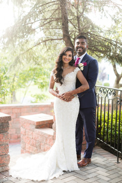 Marvelous outdoor Indian wedding photo shoot. Marvelous outdoor Indian wedding photo shoot.