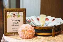 Ceremony guide table Ceremony guide table