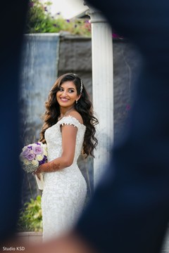 Stunning Indian bridal ceremony look. Stunning Indian bridal ceremony look.
