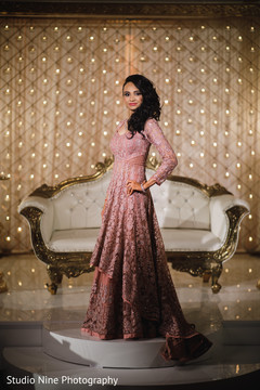 Stunning maharani's reception look. Stunning maharani's reception look.