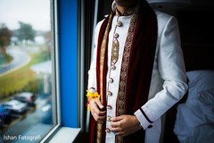 Indian groom's sherwani details Indian groom's sherwani details