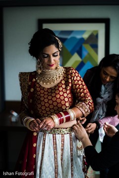 See this beautiful bride getting ready See this beautiful bride getting ready
