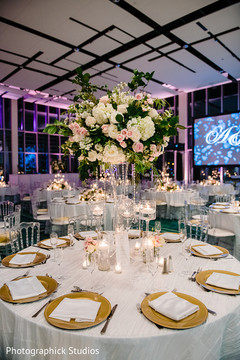 Graceful floral centerpiece and table decor. Graceful floral centerpiece and table decor.