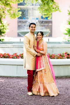 See this dazzling Indian couple's photo session. See this dazzling Indian couple's photo session.