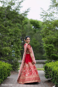 Maharani showing her lengha Maharani showing her lengha