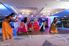 Amazing choreography performed by Maharanis Amazing choreography performed by Maharanis