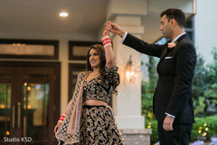 Phenomenal Indian couple's photo session Phenomenal Indian couple's photo session