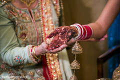 Lovely indian bridal mehndi designs Lovely indian bridal mehndi designs
