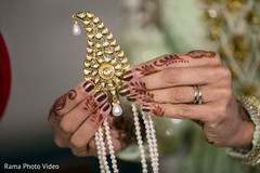 Indian bride jewelry statement piece Indian bride jewelry statement piece