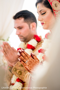 Spiritual moment of the lovebirds Spiritual moment of the lovebirds