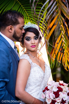 Incredible capture of Indian couple's portrait. Incredible capture of Indian couple's portrait.