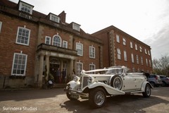 Elegant Indian wedding vehicle. Elegant Indian wedding vehicle.