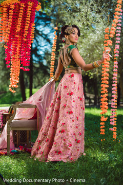 Elegant indian bride posing Elegant indian bride posing