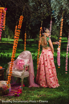 See this glamorous indian bride photo session See this glamorous indian bride photo session