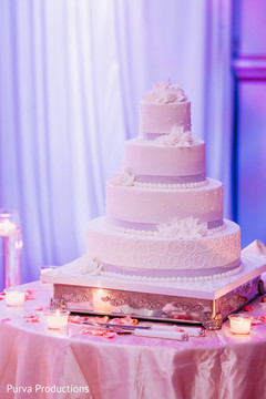 Elegant Indian wedding cake decor. Elegant Indian wedding cake decor.