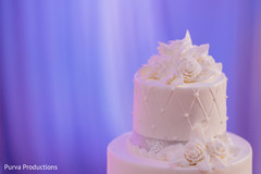 Wonderful Indian wedding cake roses decoration. Wonderful Indian wedding cake roses decoration.