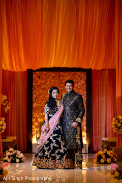 See this lovely Indian couple posing for photo shoot. See this lovely Indian couple posing for photo shoot.