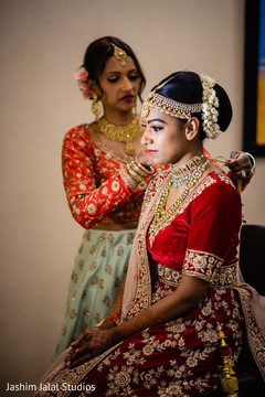 Maharani getting ready to say "I do" Maharani getting ready to say "I do"