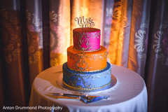 See this delicious Indian wedding cake See this delicious Indian wedding cake
