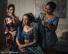 Maharani putting her Ghoonghat on. Maharani putting her Ghoonghat on.