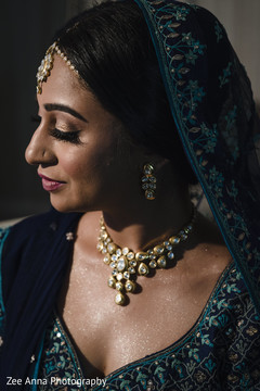 Stunning maharani's kundan choker set. Stunning maharani's kundan choker set.