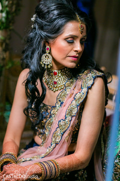 Stunning Indian bridal sangeet look. Stunning Indian bridal sangeet look.