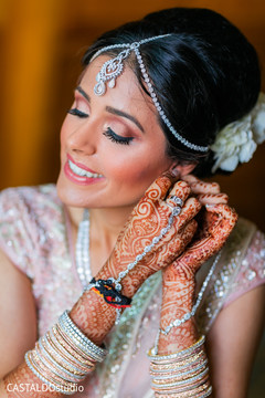 Incredible Indian bridal ceremony jewelry. Incredible Indian bridal ceremony jewelry.