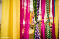 Overview of the venue's draping Overview of the venue's draping