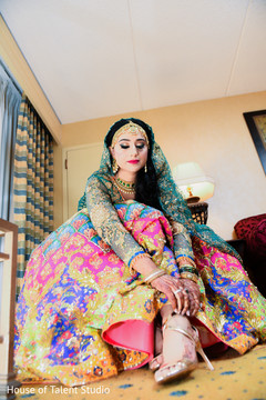 Indian bride looking incredible Indian bride looking incredible