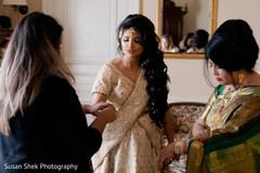 Maharani getting ready for her ceremony. Maharani getting ready for her ceremony.