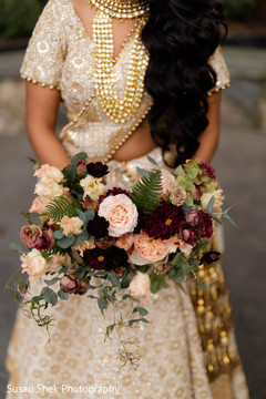 Marvelous Indian bridal wedding bouquet. Marvelous Indian bridal wedding bouquet.