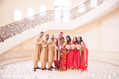 Fun capture of the groomsmen and bridesmaids Fun capture of the groomsmen and bridesmaids