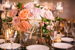 Center piece details of the table Center piece details of the table